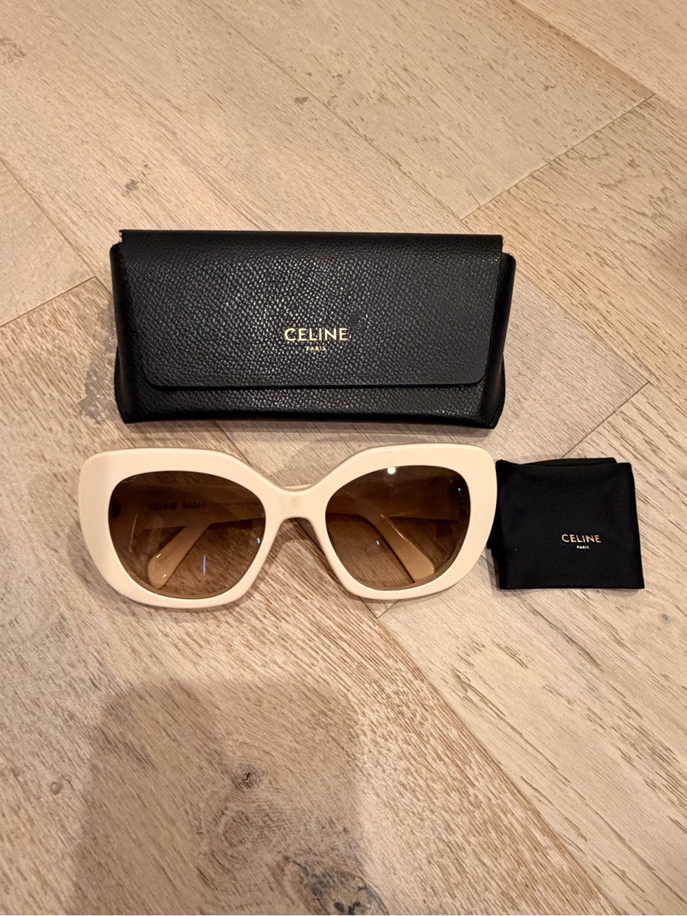 Celine Authentic Cream Oversized Cat-Eye Sunglasses with Brown Gradient Lenses